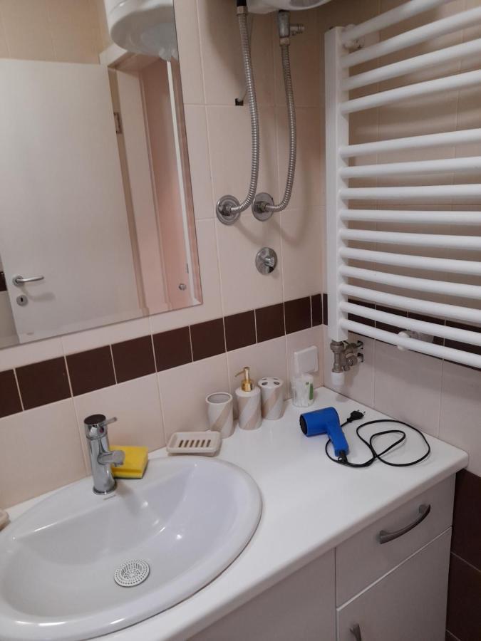 N&N Apartment Brzeće Екстериор снимка